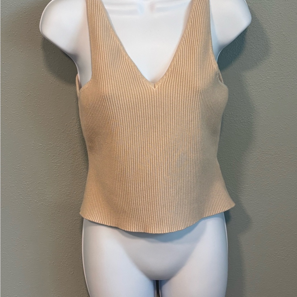 House of Harlow 1960 Cream Ribbed V-Neck Tank Top